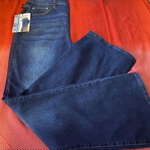 !iT. TUMMY TUCK JEANS 16W/18